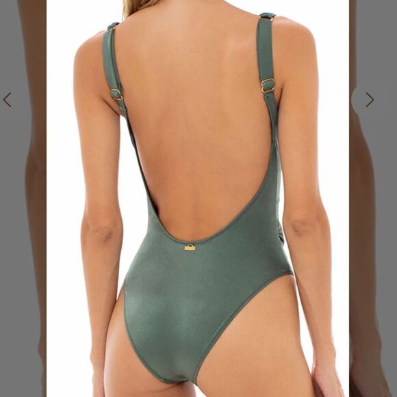 Milonga Beachwear Entero Verde French Green Twist Front Open Back Swimsuit - Picture 2 of 6